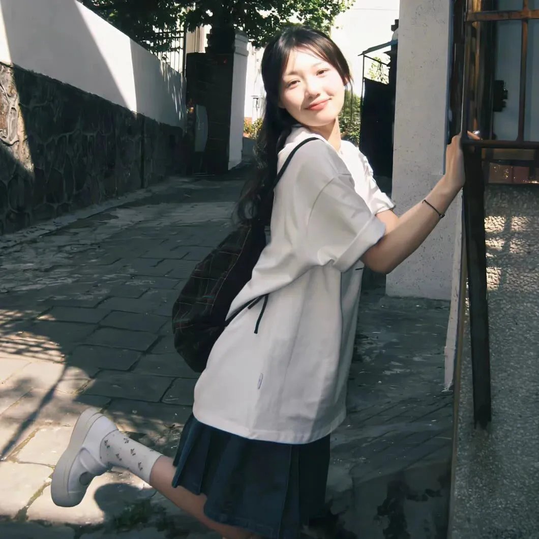 游荡街头